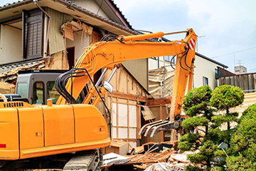 家の解体費用の相場はいくら？構造や坪数別の目安・安くする方法