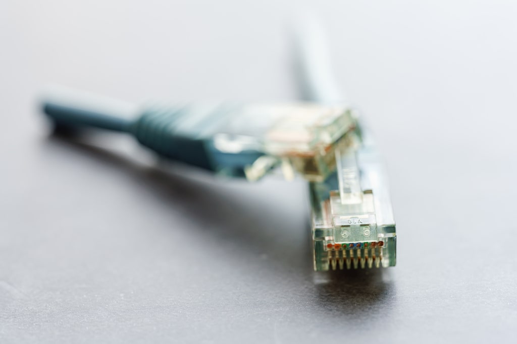 引越し先でもインターネット回線・プロバイダを継続利用したい場合