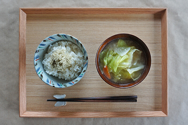 パンにも合う味噌汁 春野菜を使った具だくさんの味噌汁 ニフティ不動産
