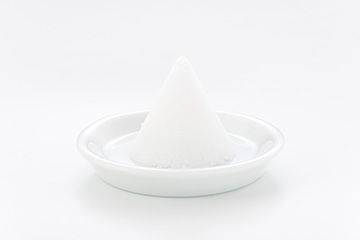 盛り塩の効果はすごい？盛り塩の正しい作り方・置く場所・捨て方を解説！