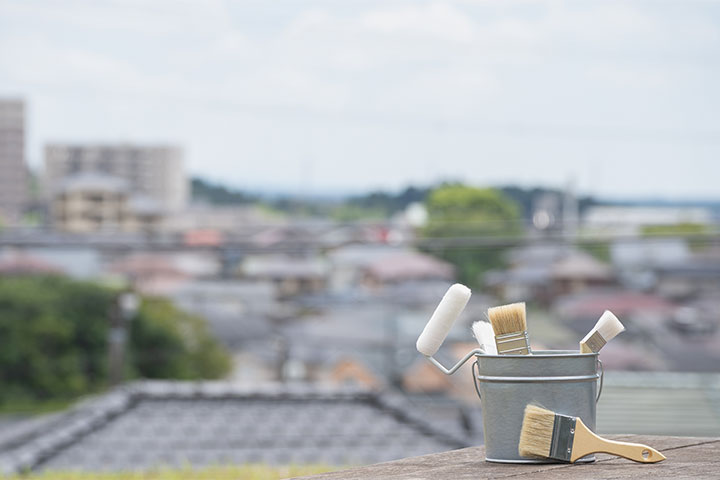 屋根修理はDIYでできる？自分で直せる範囲と屋根材別の手順・安全対策を解説