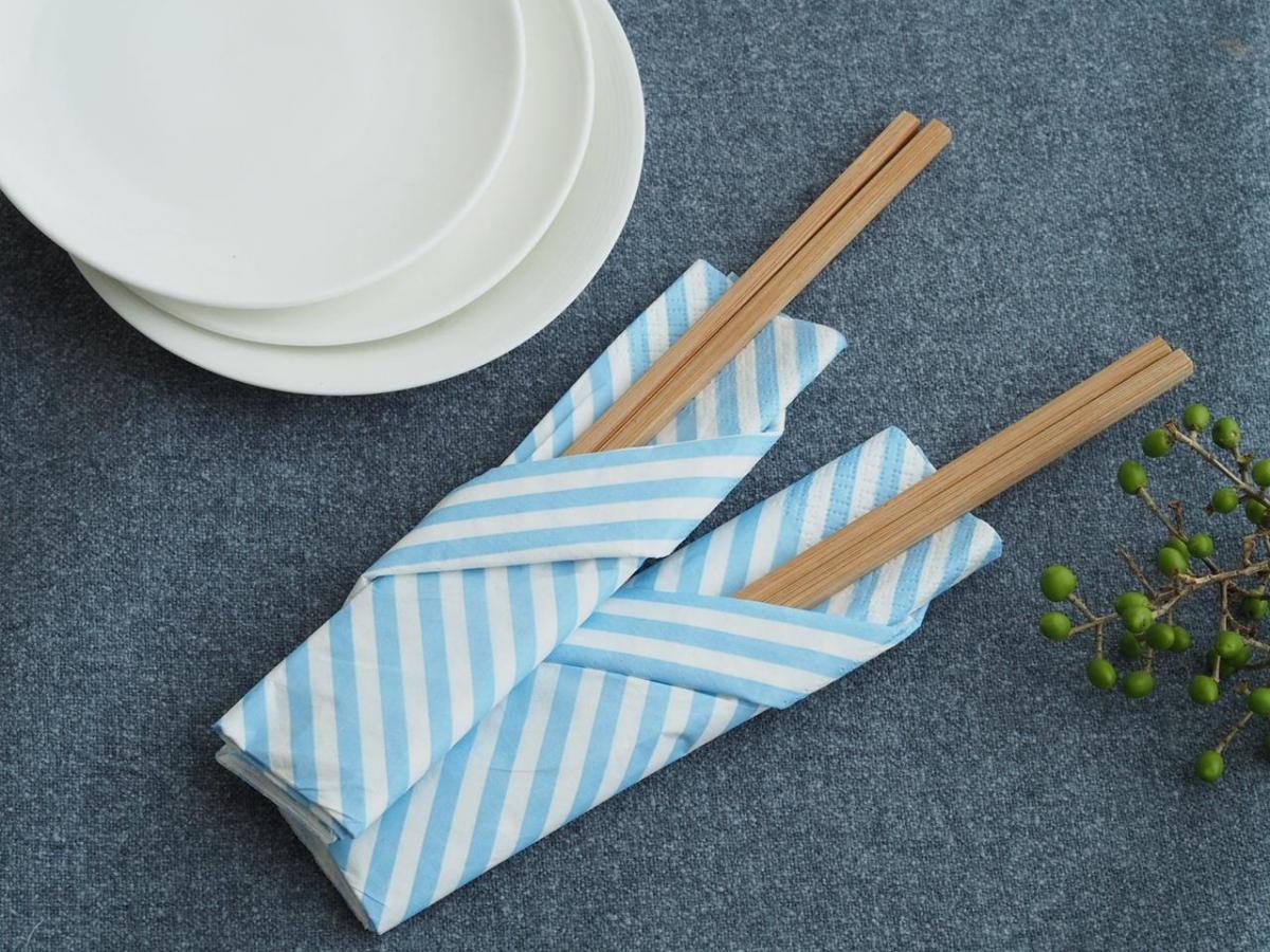 ペーパーナプキンで作れる かわいい箸袋の折り方 ニフティ不動産